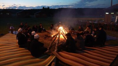 Erzincan’da düzenlenen izcilik kampında bir araya gelen gençler, doğayla iç