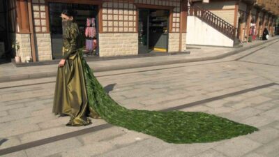 İran’dan okumak için Rize’ye gelen Yeganeh Choulaki, 5 bin çay