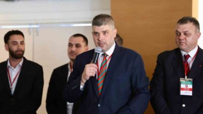 Karşıyaka’nın yeni yönetimi, teknik direktörlük görevi için Burhanettin Basatemür ile