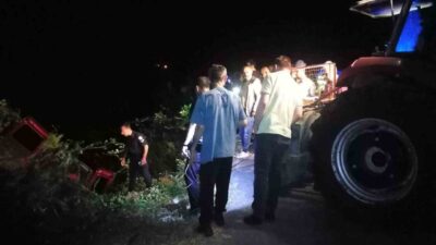 Kastamonu’nun Cide ilçesinde otomobilin hafif ticari aracın yuvarlanması neticesinde 1