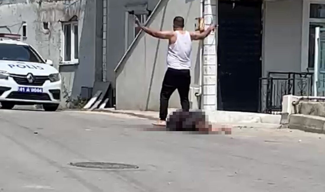 Kocaeli’de 5 çocuk annesi kadın, tartıştığı kocası tarafından sokak ortasında