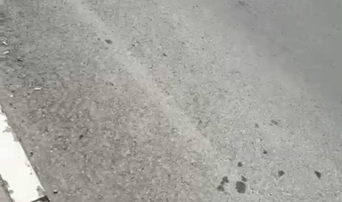 Kocaeli’nin Gebze ilçesinde adliye binası önünde silahlı saldırıya uğrayan kişi