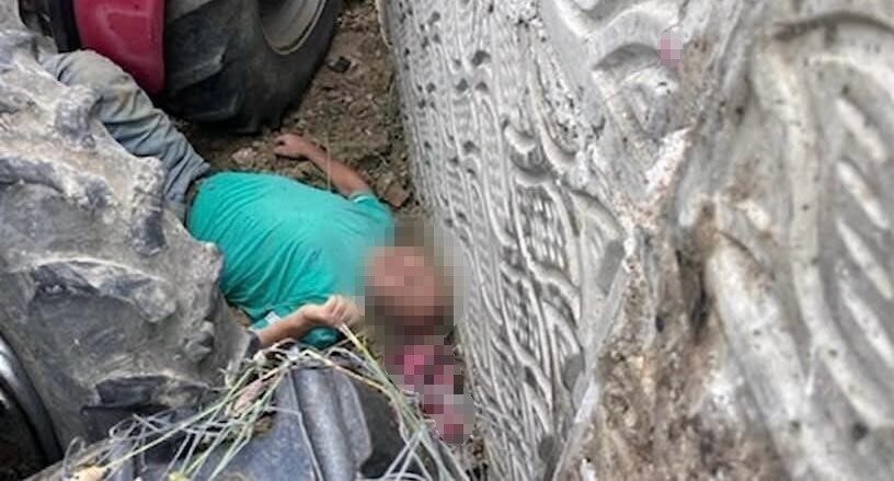 Kocaeli’de kontrolden çıkıp duvara çarpan traktörden savrulan sürücü, aracının altında