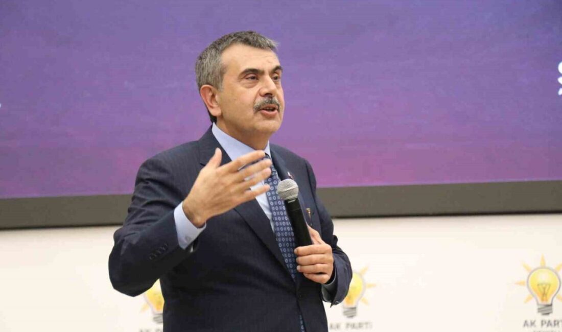 Bülent Ecevit döneminde Cumhuriyetin 100. yılı için bakanlığa gönderilen tarihi