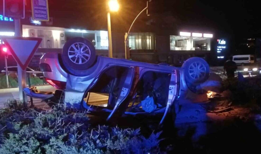 Kocaeli’nin Karamürsel ilçesinde otomobil ile motosikletin çarpışması sonucu meydana gelen