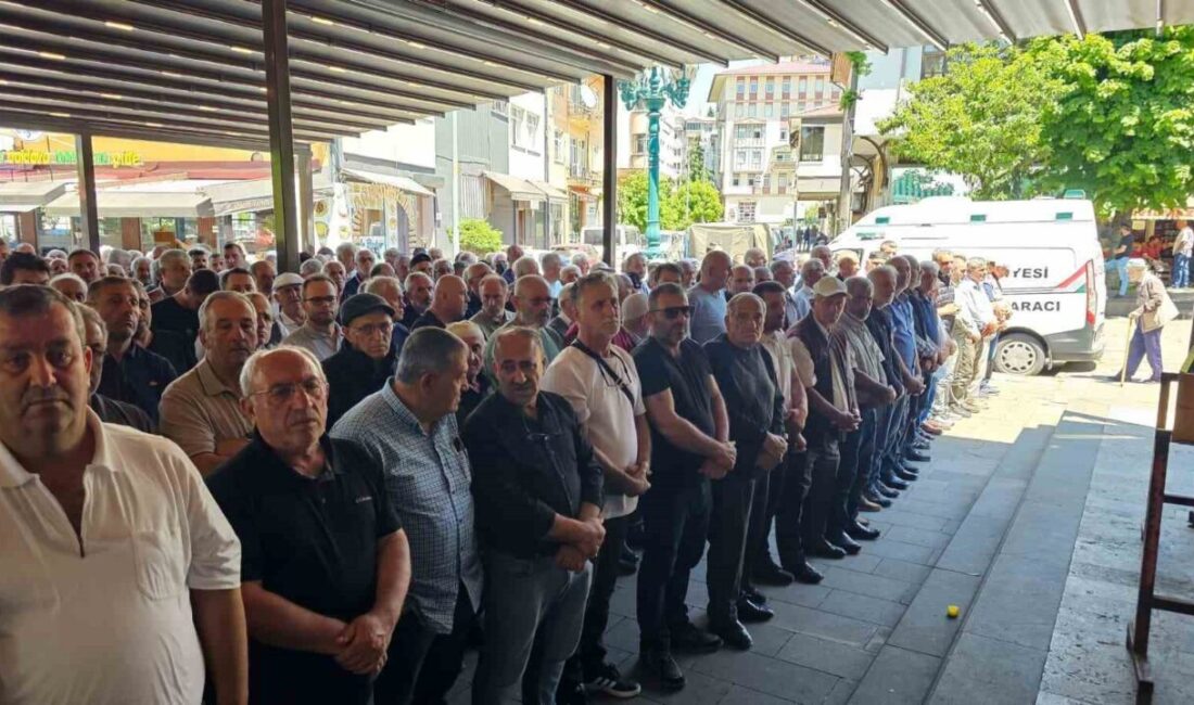 Rize’nin Ardeşen ilçesinde dün geçirdikleri kazada hayatını kaybeden yaşlı çift