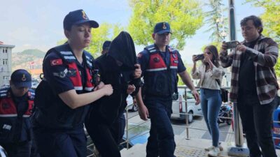 Zonguldak’ta 112 Acil Çağrı Merkezi’ne genç adamın bıçaklandığını bildiren ve