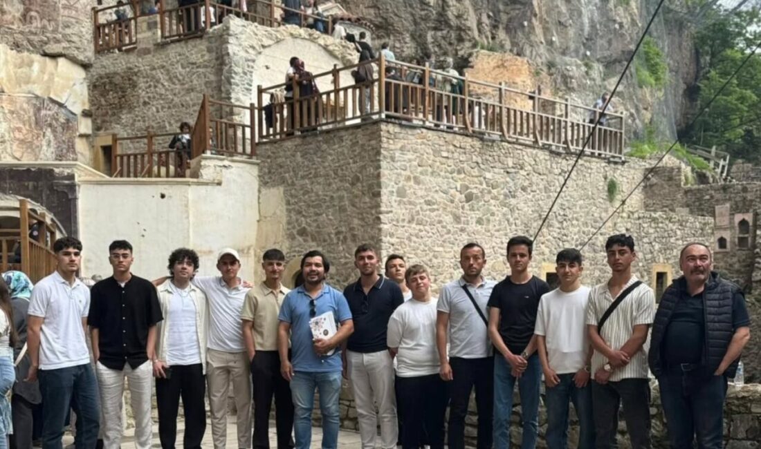 Bayburt Anadolu İmam Hatip Lisesi Çevre Kulübü tarafından düzenlenen Sıfır