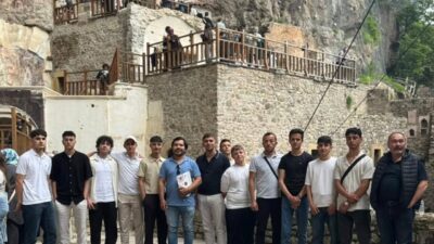 Bayburt Anadolu İmam Hatip Lisesi Çevre Kulübü tarafından düzenlenen Sıfır