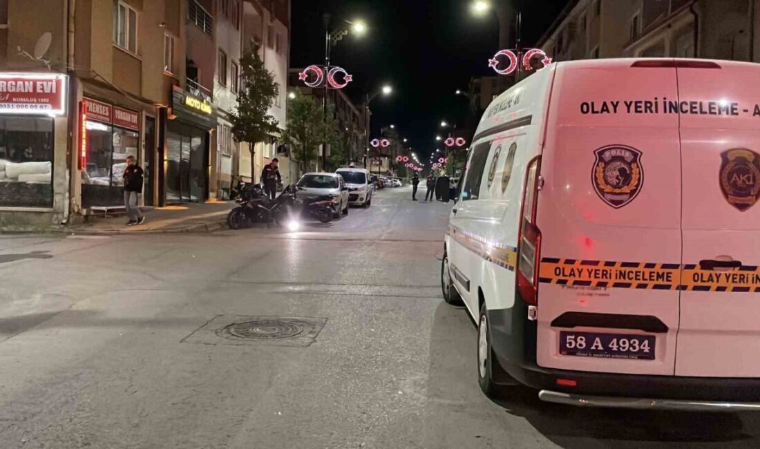 Sivas’ta iki grup arasında çıkan bıçaklı kavgada 1’i ağır 4