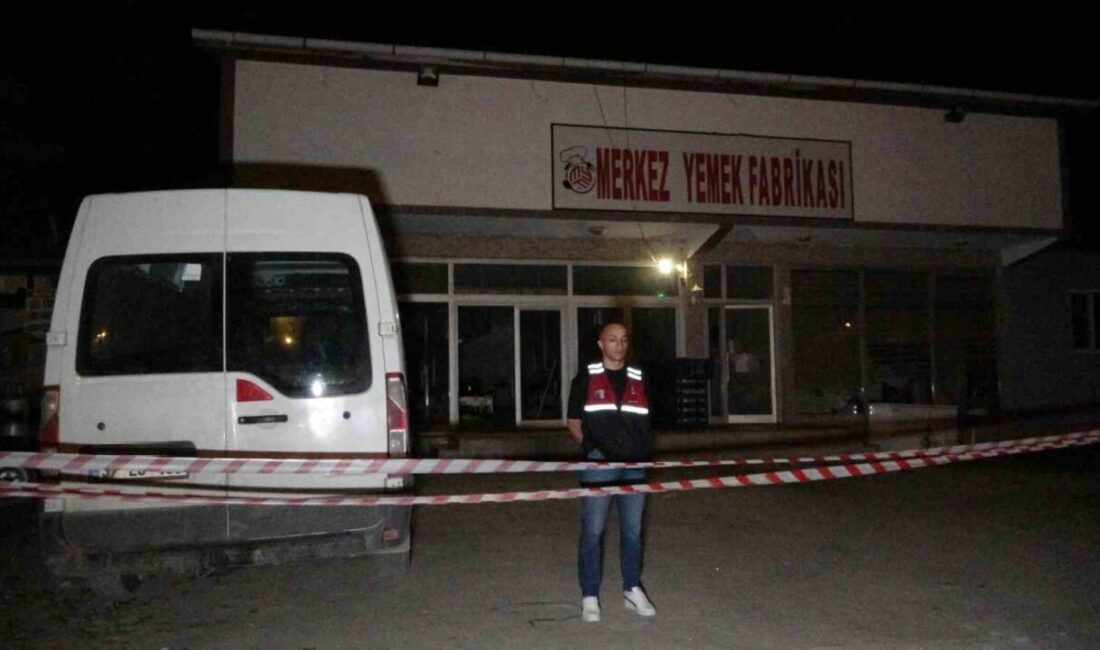Kastamonu’nun Taşköprü ilçesinde tartıştığı şahıs tarafından iş yerinde silahlı saldırıya