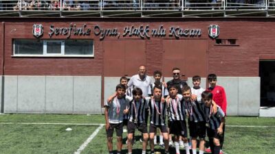 Doğu Anadolu Bölgesi şampiyonu olarak Türkiye finallerine katılan Tatvan Beşiktaş