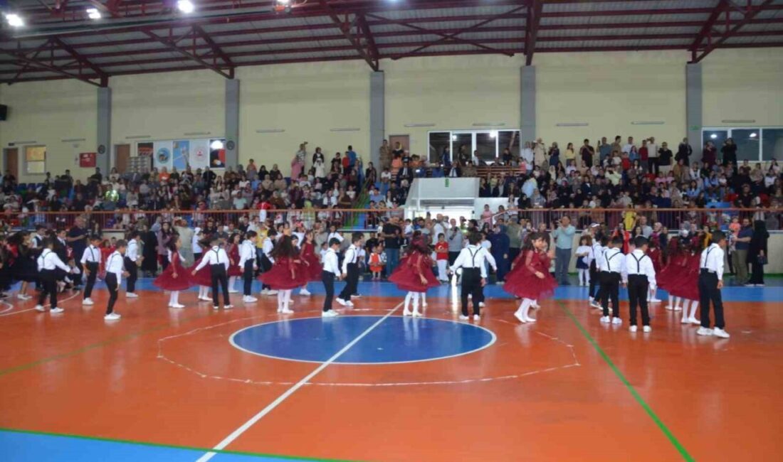 Erzincan’ın Tercan ilçesinde, İlçe Milli Eğitim Müdürlüğü tarafından düzenlenen yıl