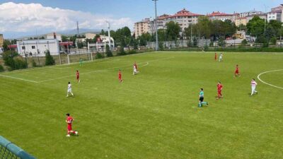 Türkiye Futbol Federasyonu Erzurum Bölge Müdürlüğü himayesinde Palandöken Yüksek İrtifa
