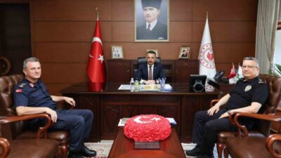Zonguldak Valisi Osman Hacıbektaşoğlu başkanlığında, İl Jandarma Komutanı Albay Barış
