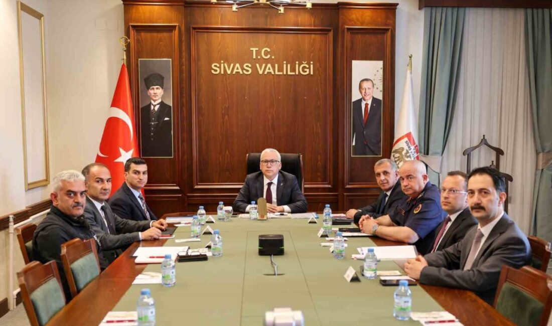 Sivas Valisi Yılmaz Şimşek, güvenlik ve kamu düzeninin sağlanmasına yönelik