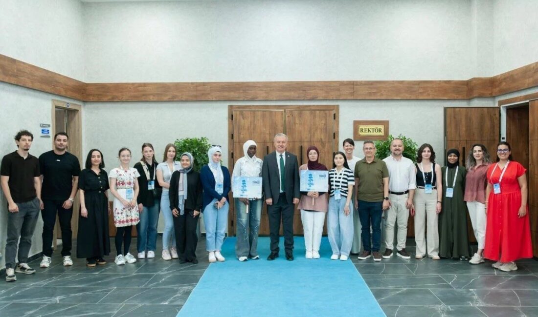 Yunus Emre Enstitüsü Türkçe Yaz Okulu Programı kapsamında Erzincan Binali