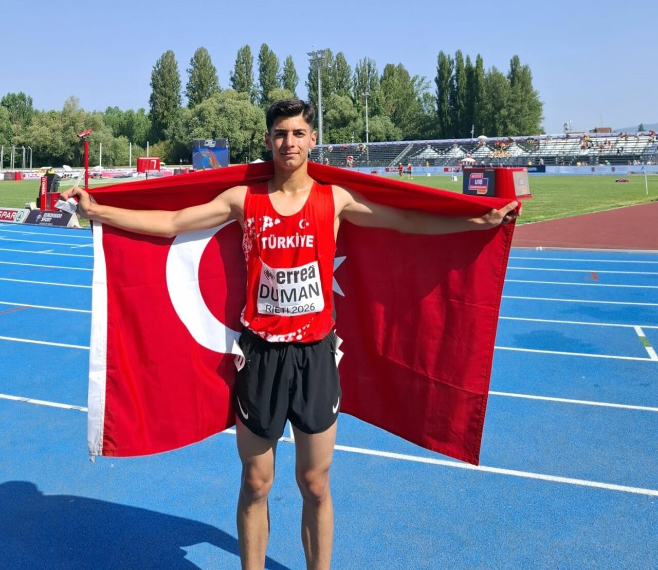 Avrupa U18 Atletizm Şampiyonası’nda piste çıkan Fenerbahçeli milli atlet Abdulsamet