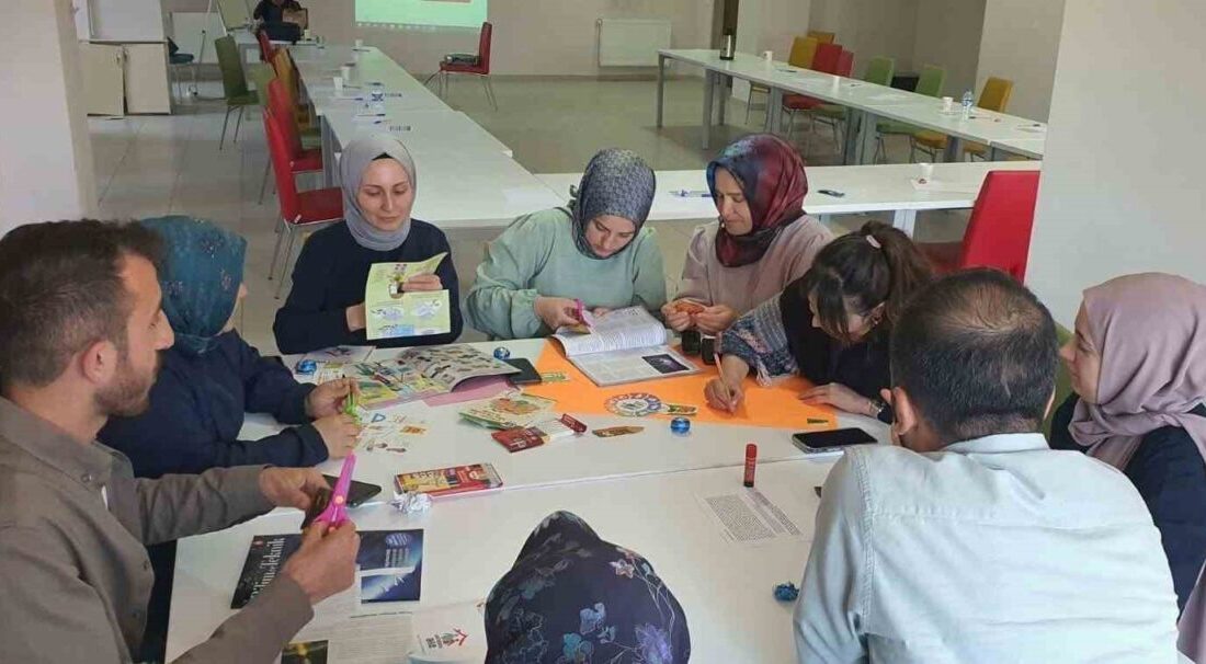 Bayburt Aile ve Sosyal Hizmetler İl Müdürlüğü personeline Psikososyal Destek