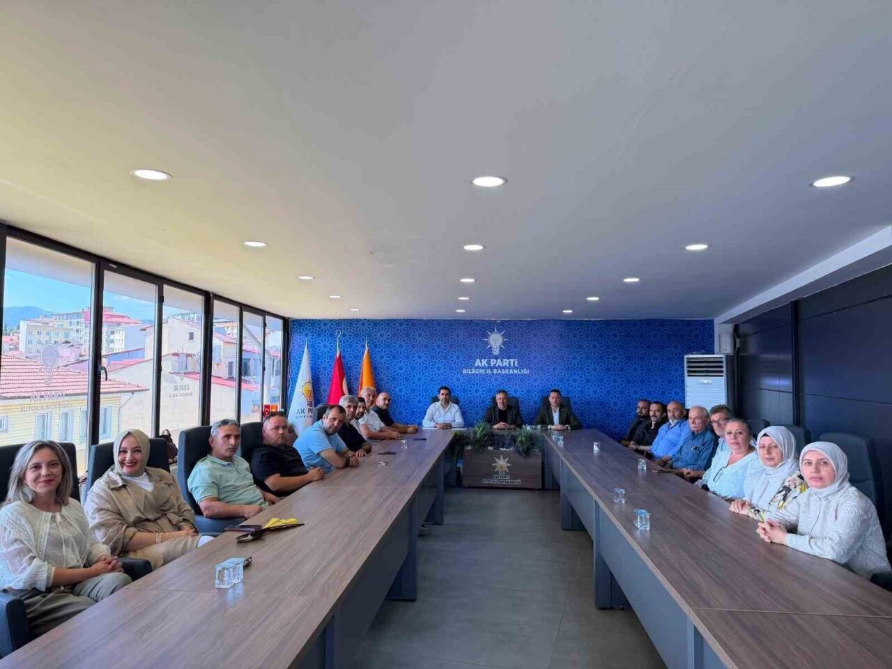 AK Parti Bilecik İl Başkanı Serkan Yıldırım, kentte faaliyet gösteren