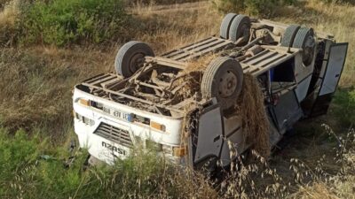 Amasya’da tarım işçilerini taşıyan midibüsün devrildiği kazada 16 kişi yaralandı.