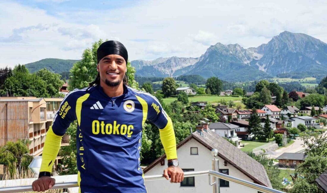 Fenerbahçe’nin başarılı savunmacısı Archie Brown, sezon öncesi hazırlıklarında Teknik Direktör