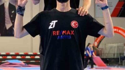 Bolu’da düzenlenen Türkiye Kick Boks Şampiyonası’nda Aşkale’yi temsil eden Gacır