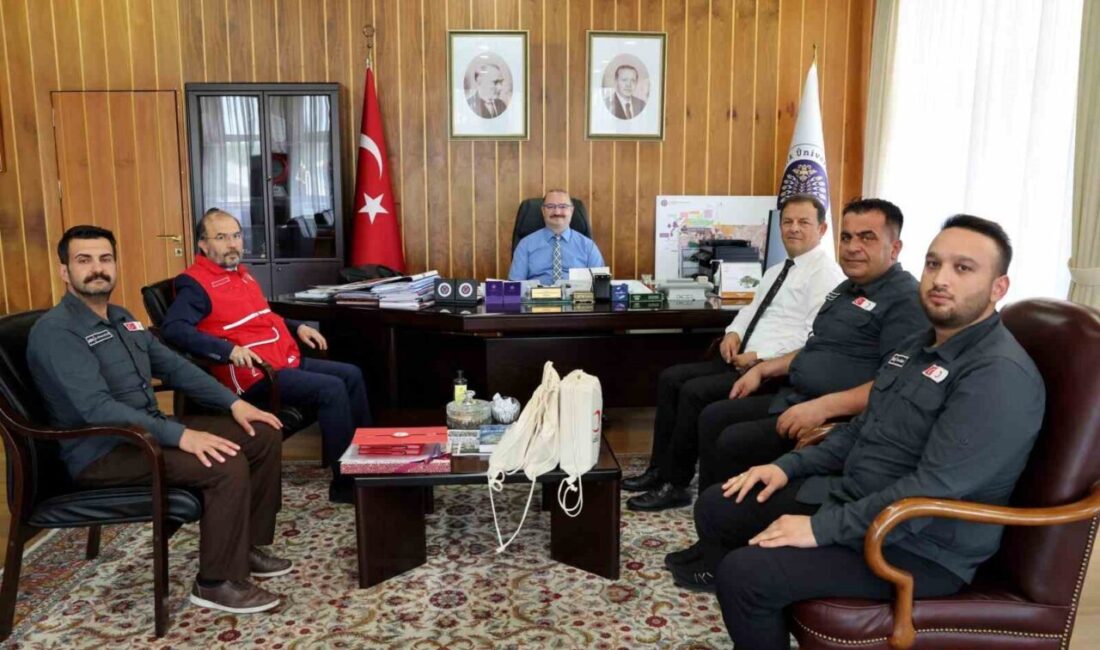 Üniversite yemekhanelerinde kalite standartlarını yükseltecek protokol için imzalar atıldı Atatürk