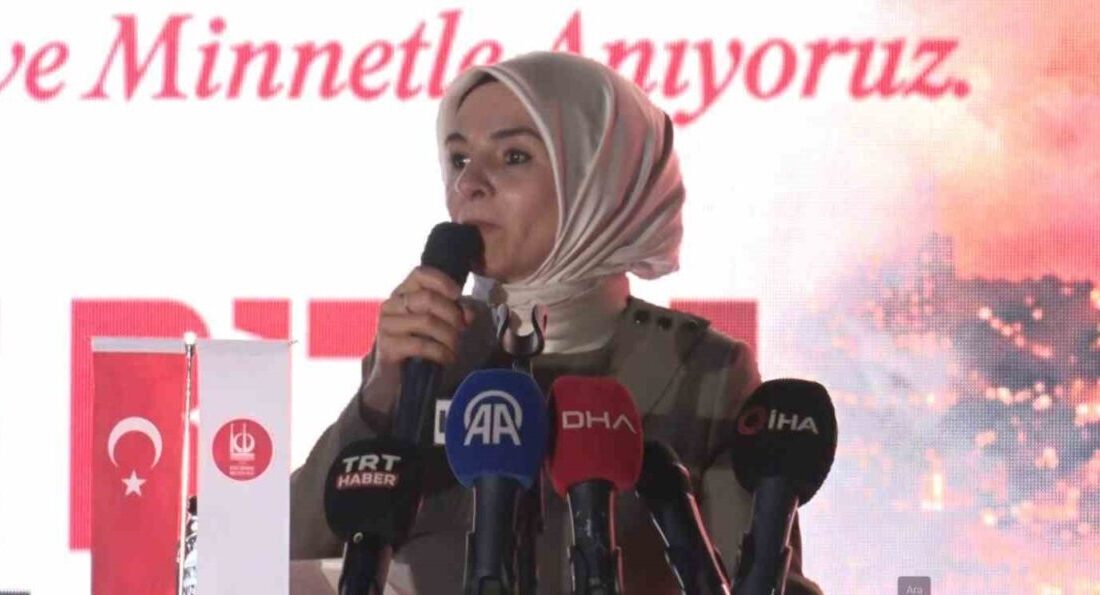 Aile ve Sosyal Hizmetler Bakanı Mahinur Özdemir Göktaş, “FETÖ elebaşının