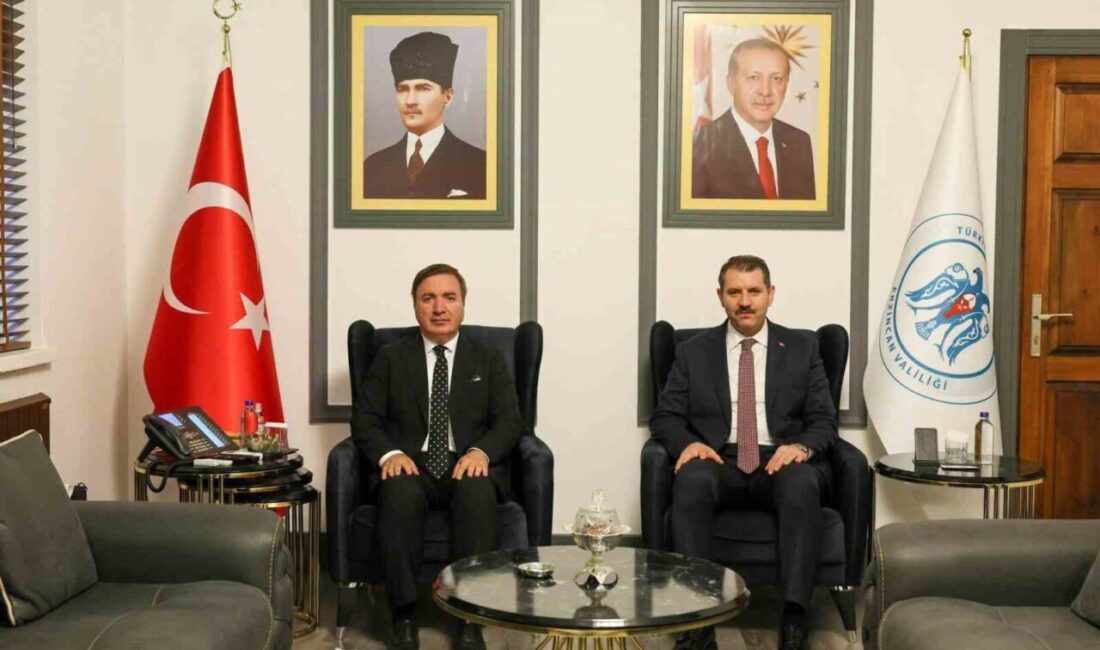 Milli Savunma Bakan Yardımcısı Salih Ayhan, Erzincan Valisi Hamza Aydoğdu’yu