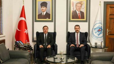 Milli Savunma Bakan Yardımcısı Salih Ayhan, Erzincan Valisi Hamza Aydoğdu’yu
