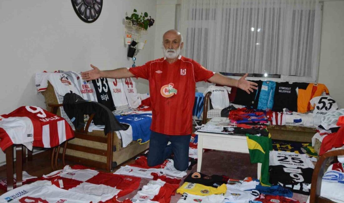 Balıkesir’de 35 yıldır gazetecilik, son 10 yıldır ise spor muhabirliği
