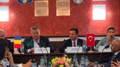 Kıyı Belediyeler Birliği ve Muğla Büyükşehir Belediye Başkanı Ahmet Aras,
