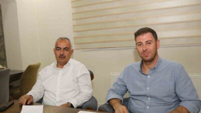 Oltu Belediye Başkanı Adem Çelebi, Oltu Belediyesi ile AK Parti