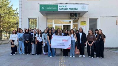Gençlik ve Spor Bakanlığı tarafından düzenlenen ’Bir Destandır Çanakkale’ programı