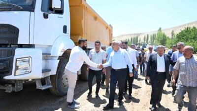 Malatya Büyükşehir Belediye Başkanı Sami Er, depremden sonra ayağa yeniden