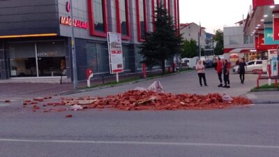 Zonguldak’ın Çaycuma ilçesinde meydana gelen olayda seyir halinde olan bir