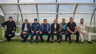 Süper Lig ekiplerinden Çaykur Rizespor’da Kulüp Başkanı Ali Zeki Saruhan