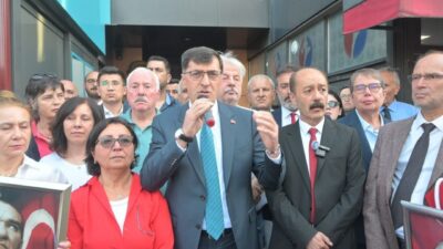 CHP Kütahya İl Başkanı Tamer Yenikaya ve il yönetimi, ilçe