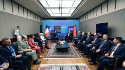 Cumhurbaşkanı Recep Tayyip Erdoğan, NATO Liderler Zirvesi kapsamında Fransa Cumhurbaşkanı