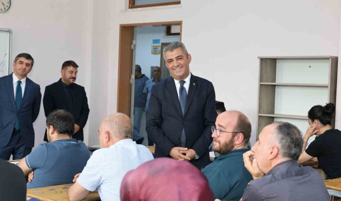 Erzurum Millî Eğitim Müdürü Süleyman Ekici, merkez ilçe millî eğitim