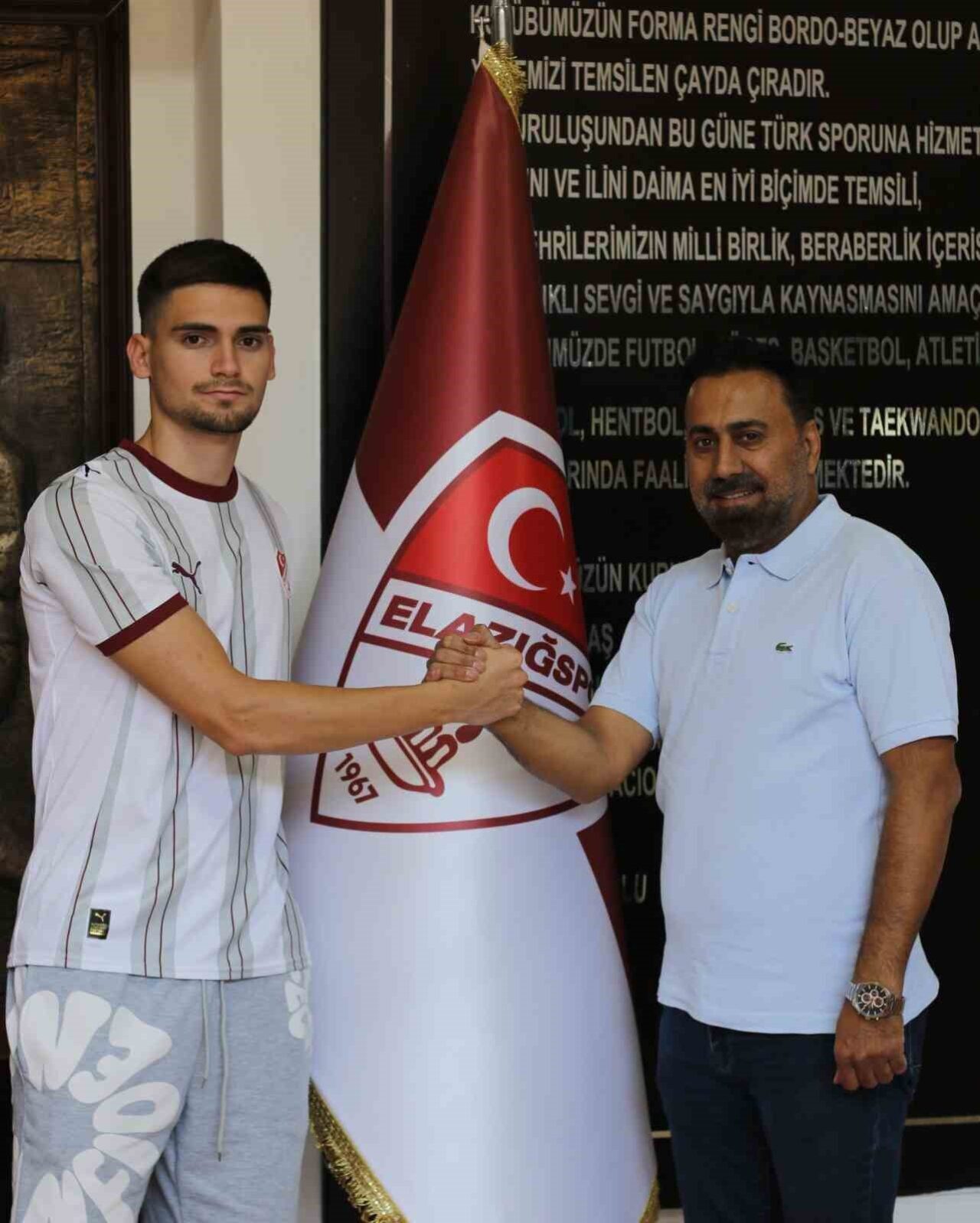 Elazığspor, Ali Yeşilyurt’un geçici transferi için Galatasaray’la anlaşma sağladı. Nesine