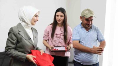 Aile ve Sosyal Hizmetler Bakanı Mahinur Özdemir Göktaş, Erzincan’da anne