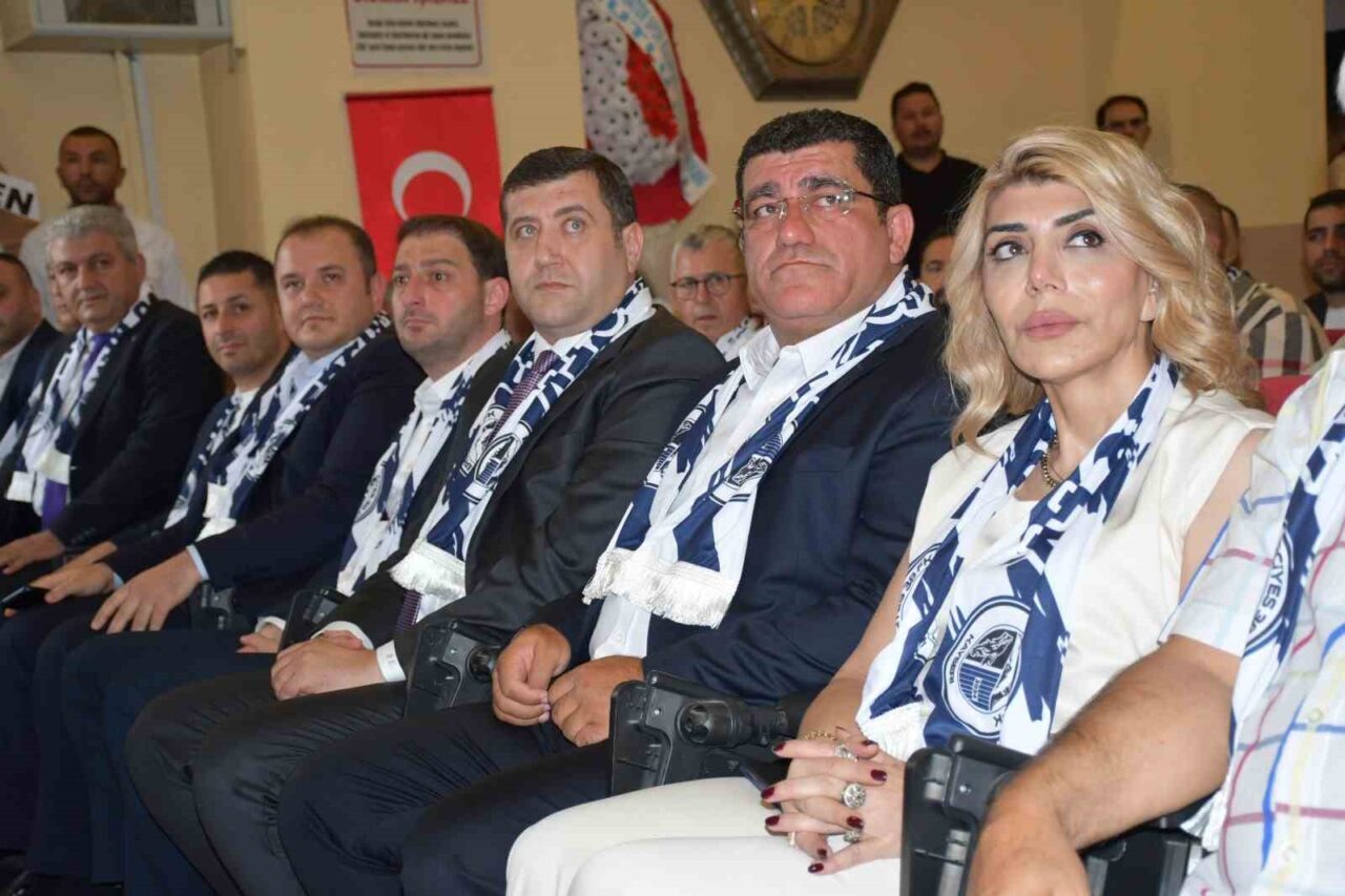 Erciyes 38 Futbol Spor Kulübü Olağanüstü Genel Kurulu yapıldı. Yeni