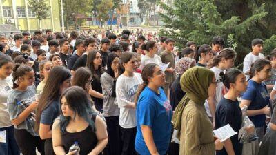 Erzincan Valisi Hamza Aydoğdu, Liselere Geçiş Sistemi (LGS) kapsamında 3