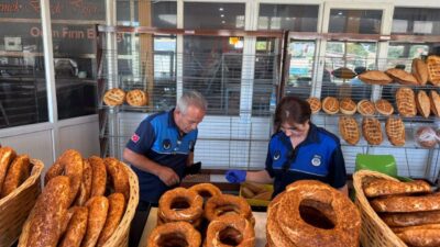 Erzincan Belediyesi Zabıta Müdürlüğü ekipleri, kent genelinde ekmek fırınları ile