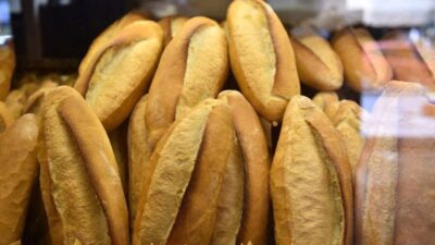 Erzincan’da ekmek fiyatlarına zam yapıldı. Bugünden itibaren geçerli olan yeni