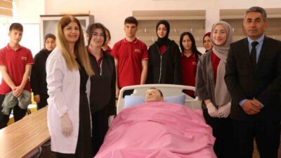 Erzincan’daki Atatürk Mesleki ve Teknik Anadolu Lisesi Hasta ve Yaşlı