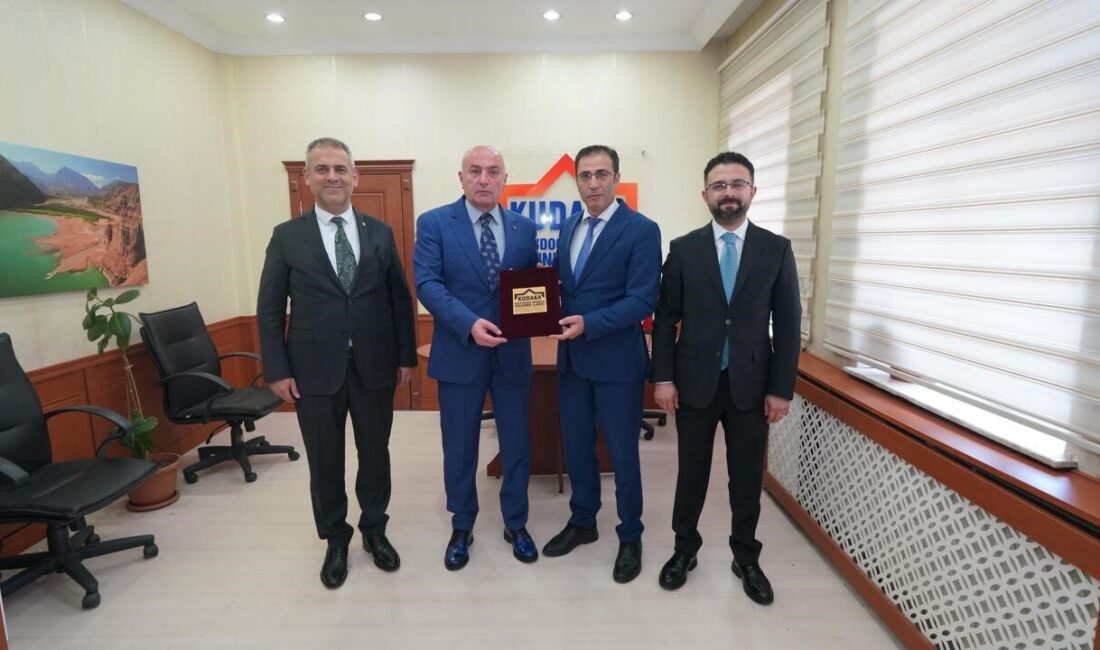 Erzurum’da atıl durumdaki koyun yününü yüksek katma değerli farmasötik ve