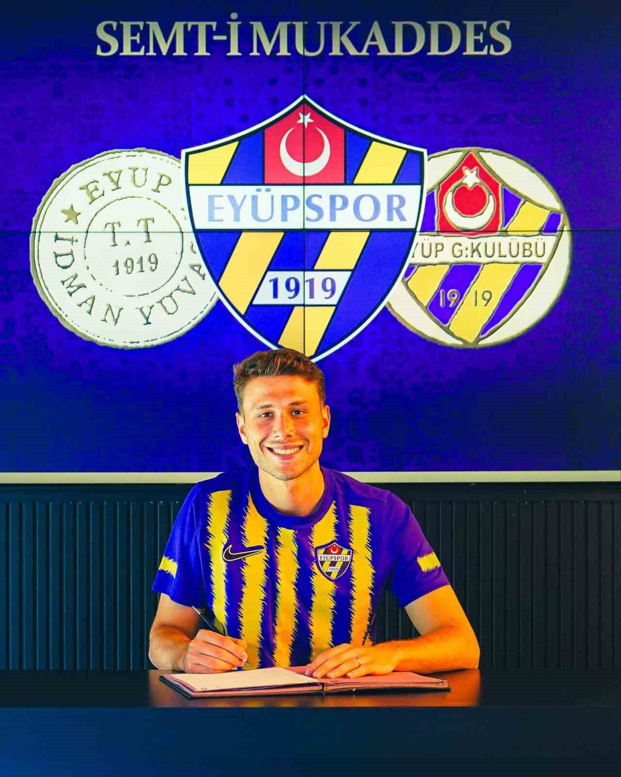 Eyüpspor, Çaykur Rizespor’dan 24 yaşındaki defans oyuncusu Anıl Yaşar’ı sezon
